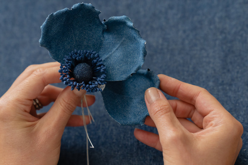 Amazon.com: BELOWSYALER Denim Fabric Flowers for DIY Crafts  Supplies,5Pcs/Lot Denim Fabric Flowers Hair Accessories Clothes Hats Dress  Decoration